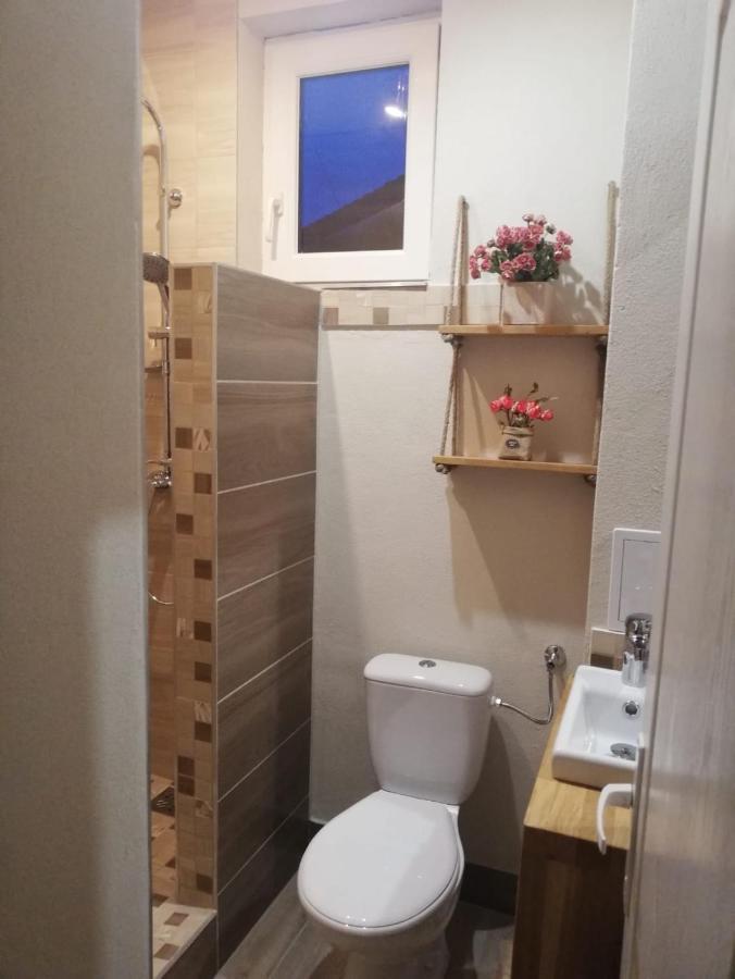 Kara Apartman Odorheiu Secuiesc Esterno foto