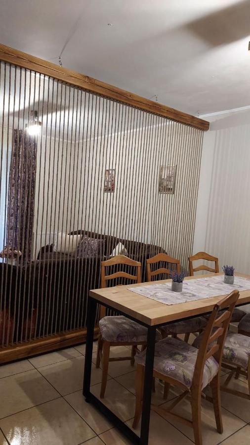 Kara Apartman Odorheiu Secuiesc Esterno foto